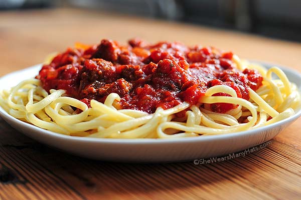Italian-sausage-spaghetti-sauce-1new.jpg